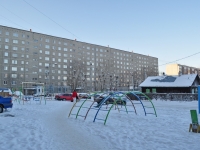 叶卡捷琳堡市, Starykh Bolshevikov str, 房屋 52. 公寓楼