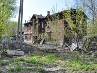 neighbour house: st. Entuziastov, house 12. vacant building