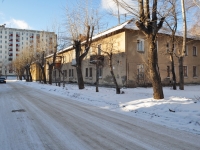 Екатеринбург, улица Лобкова, дом 127. многоквартирный дом