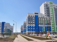 Yekaterinburg, Pavel Shamanov st, house 42. Apartment house