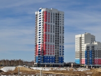 Yekaterinburg, Pavel Shamanov st, house 50. Apartment house