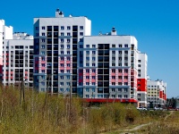 Yekaterinburg, Pavel Shamanov st, house 56. Apartment house