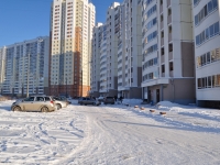 Yekaterinburg, Shefskaya str, house 102. Apartment house