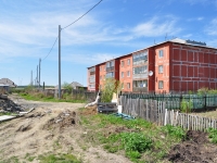 Yekaterinburg, Kalinin (Shabrovsky) st, house 41. Apartment house