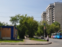 Yekaterinburg, st Il'icha, house 31. Apartment house