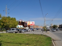 叶卡捷琳堡市, 购物中心 "ОМЕГА", Il'icha st, 房屋 74