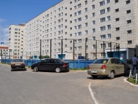 Yekaterinburg, Tatishchev str, house 60. Apartment house