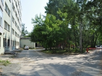 Екатеринбург, улица Репина, дом 1А. поликлиника