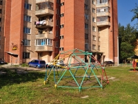 Yekaterinburg, Pedagogicheskaya st, house 20. Apartment house