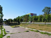 Yekaterinburg, shopping center "ЭМА", Verkh-Isetsky Blvd, house 13