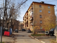 Yekaterinburg, 40 let Oktyabrya st, house 6. Apartment house