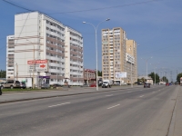 Екатеринбург, улица Бакинских Комиссаров, дом 109. многоквартирный дом