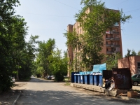 Yekaterinburg, st Krasnykh Bortsov, house 15. Apartment house