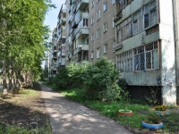 Yekaterinburg, Molodezhi st, house 80. Apartment house