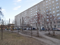 Yekaterinburg, 40 let Komsomola st, house 22. Apartment house