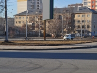 Екатеринбург, улица 40 лет Комсомола, дом 8А. многоквартирный дом