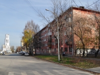 Yekaterinburg, Festivalnaya st, house 21. Apartment house