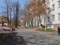 Yekaterinburg, Khmelev st, house 18. Apartment house