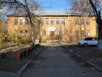 Екатеринбург, Суворовский переулок, дом 18. офисное здание