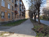 叶卡捷琳堡市, Suvorovskiy alley, 房屋 19. 公寓楼