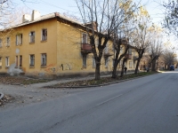 叶卡捷琳堡市, Suvorovskiy alley, 房屋 20. 公寓楼