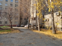 Yekaterinburg, Donbasskaya st, house 8. Apartment house
