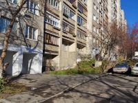 Yekaterinburg, Krasnykh Komandirov st, house 72. Apartment house