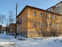 Yekaterinburg, Zamyatin alley, house 27. Apartment house