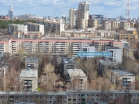 叶卡捷琳堡市, Belorechenskaya st, 房屋 9/3. 公寓楼