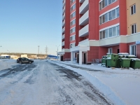 Yekaterinburg, Sovkhoznaya st, house 10. Apartment house