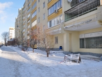 Yekaterinburg, Yumashev st, house 10. Apartment house
