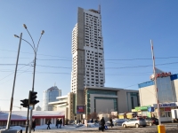 Екатеринбург, улица Героев России, дом 2. строящееся здание
