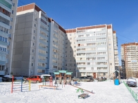 叶卡捷琳堡市, Opalikhinskaya st, 房屋 18. 公寓楼