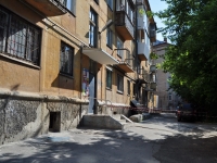 Yekaterinburg, Asbestovsky alley, house 8. Apartment house