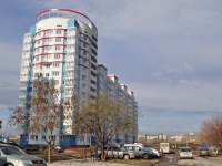 叶卡捷琳堡市, Prostornaya st, 房屋 87. 公寓楼