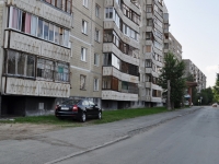 Yekaterinburg, Rabochikh st, house 15. Apartment house