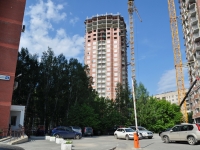 Yekaterinburg, Shadrinsky , house 14/1. Apartment house