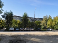 Yekaterinburg, st Vishnevaya, house 32. Apartment house