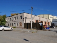соседний дом: ул. Вишнёвая, дом 69А. офисное здание