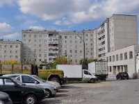 Yekaterinburg, Baykalskaya st, house 36. Apartment house