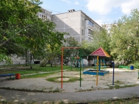 Yekaterinburg, Khrustalnaya st, house 33. Apartment house