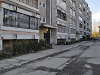 Yekaterinburg, Bakhchivandzhi st, house 13. Apartment house