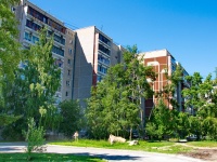 Yekaterinburg, Rassvetnaya st, house 13. Apartment house