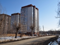 Yekaterinburg, Krupnosortshikov st, house 12А. Apartment house
