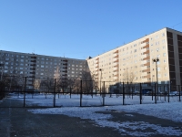 叶卡捷琳堡市, Olkhovskaya st, 房屋 23. 公寓楼