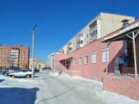 Beryozovsky, Zagvozkin st, house 12. Apartment house