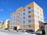 Beryozovsky, Krasnykh geroev st, 房屋 4/1. 公寓楼