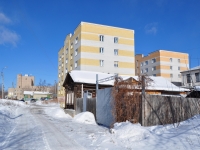 Beryozovsky, Krasnykh geroev st, house 4/2. Apartment house