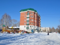 Beryozovsky, Teatralnaya st, house 16А. Apartment house