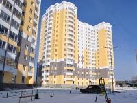Verkhnyaya Pyshma, Ordzhonikidze st, house 11. Apartment house